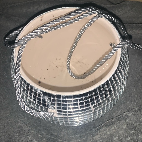Hanging disco ball silver planter - Picture 2 of 4